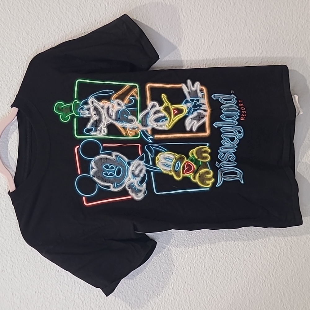 Disneyland Light parade 3D tshirt small black - Picture 1 of 11